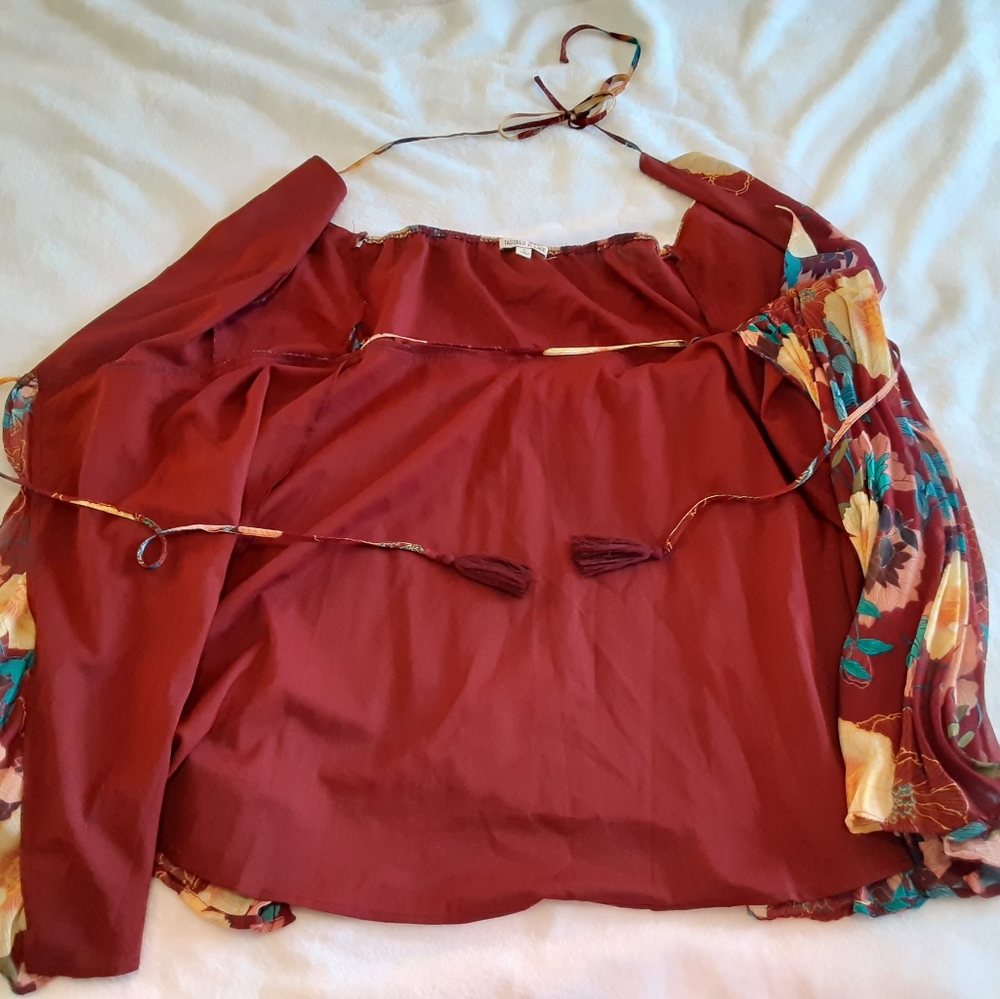 Dress - Picture 9 of 9
